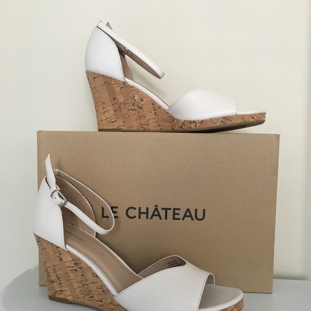 New leather wedge